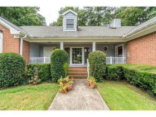 2610 Leeshire Ct, Tucker, GA 30084-3023