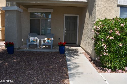 23510 25th St, Phoenix, AZ 85024-5226