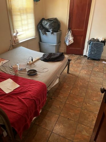 7742 Hermitage Ave, Chicago, IL 60620-4413