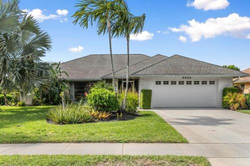 9614 Campbell Cir, Naples, FL 34109-4505