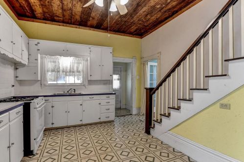 1230 Gandy St, Denison TX 75020-3409 exterior