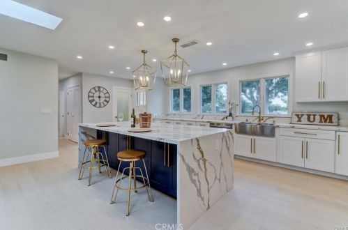 18191 Bigelow Park, Tustin CA 92780-2201 exterior