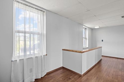 1715 Hickory St, Saint Louis MO 63104-2932 exterior