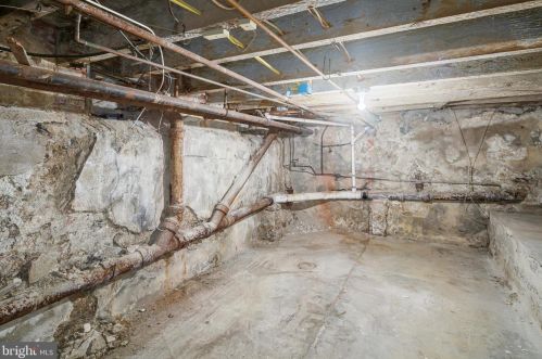 1641 17 St, Philadelphia PA 19132-3928 exterior