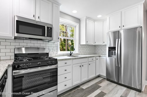 2278 Burroughs Ave, Northfield NJ 08225-1063 exterior