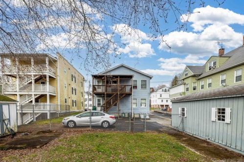 183 Caroline St, Derby CT 06418-1940 exterior