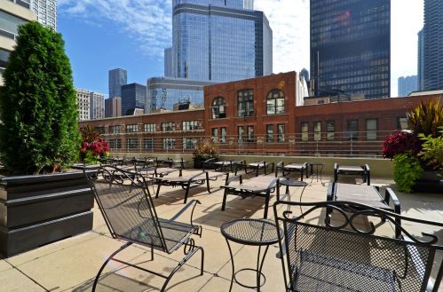 440 Wabash Ave, Chicago IL 60605-1209 exterior