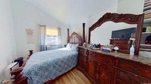 628 226 St, Bronx NY 10466-3967 exterior