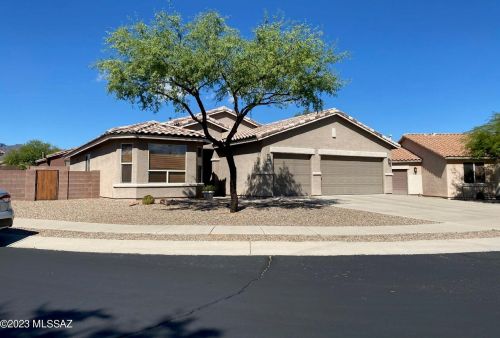 3846 Valley Mine Dr, Tucson, AZ 85745-4175