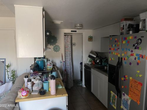 1233 47 Pl, Phoenix AZ 85040-2074 exterior