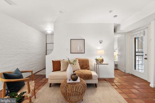 1429 Q St, Washington DC 20009-3808 exterior