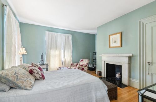 2 Frst St, Peabody MA 01960-4111 exterior