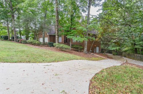 2761 Riverfront Dr, Lithonia, GA 30039-8523