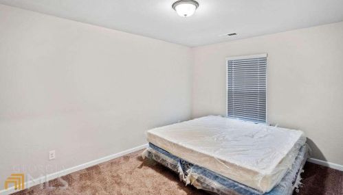 4945 Lower Elm St, Atlanta GA 30349-1677 exterior