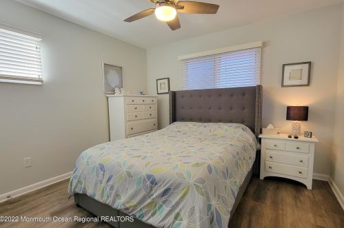 114 Westmont Ave, Lavallette NJ 08735-2042 exterior