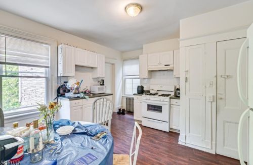 167 Hamilton St, New Brunswick NJ 08901-1806 exterior