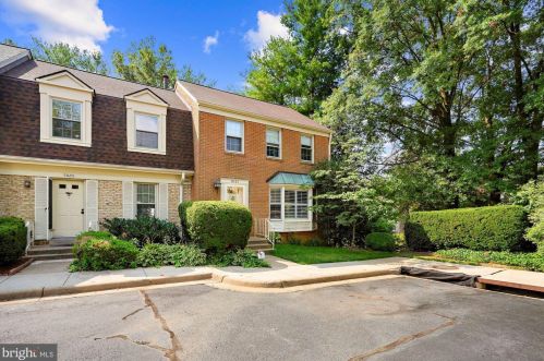 5025 Domain Pl, Alexandria, VA 22311-5060