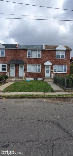 203 21st St, Chester, PA 19013-4915