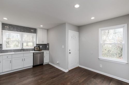 1964 Cedar Ln, Atlanta GA 30311-3922 exterior