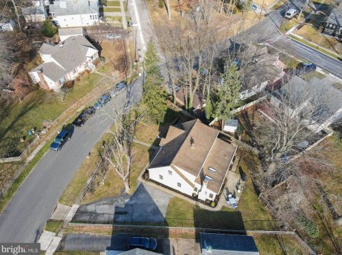 300 Holly Ave, Camden NJ 08107-1022 exterior