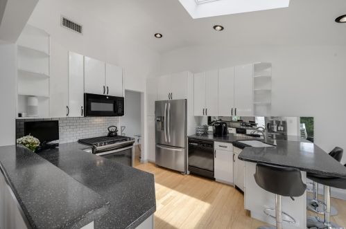 6 Bethal Ln, Commack NY 11725-1003 exterior