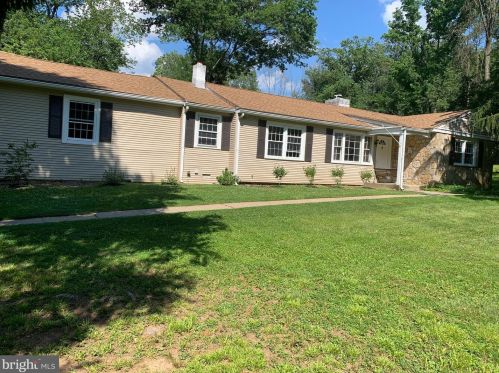 1221 Ridley Creek Rd, Media, PA 19063-2019