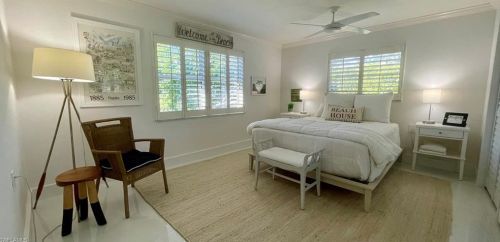 2120 Sandpiper St, Naples FL 34102-1505 exterior