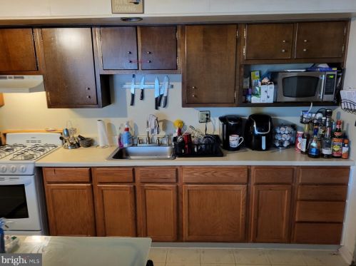 320 19 St, Chester PA 19013-5605 exterior