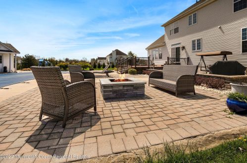 2 Colts Ct, Jackson Twp NJ 08527-4493 exterior