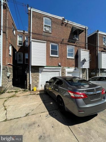 1432 Cheltenham Ave, Philadelphia PA  19124-1102 exterior