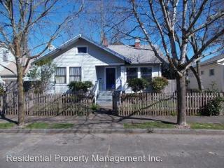 235 Buffalo St, Portland OR  97211-2927 exterior