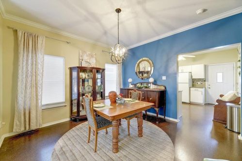 604 Fletcher St, Austin TX 78704-5031 exterior