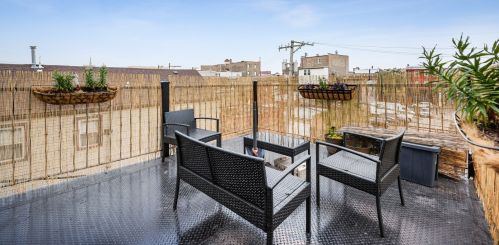 1427 17th St, Chicago IL 60608-2010 exterior