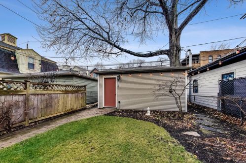 3852 Seeley Ave, Chicago IL 60659-4324 exterior