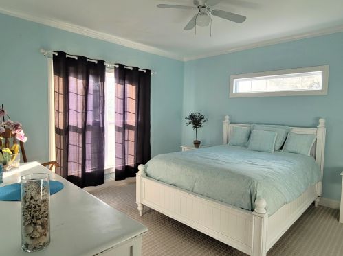 3310 Park Dr, Fort Pierce FL 34982-8424 exterior