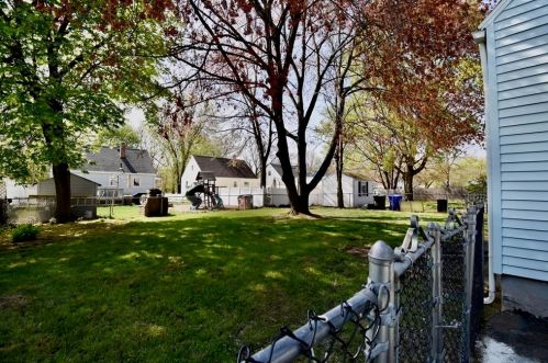 260 Pheland St, Springfield MA  01109-1320 exterior