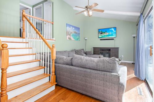 3115 Greenleaf Dr, Bull Valley IL exterior