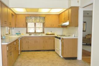 185 Hillside Ave, Livingston, NJ 07039-1129