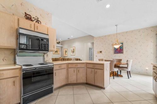 2380 53rd St, Boca Raton FL 33496-2816 exterior