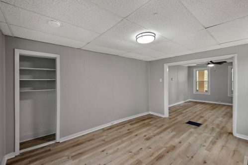 2701 Homehurst Ave, Pittsburgh PA 15234-3160 exterior