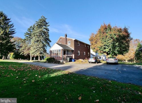 113 Knowlton Rd, Media PA 19063-4930 exterior