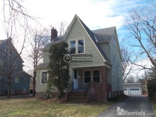 1364 Plainfield Rd, Cleveland OH  44121-2512 exterior
