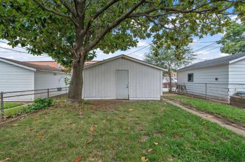 5803 Goener Ave, Saint Louis MO 63116-2234 exterior