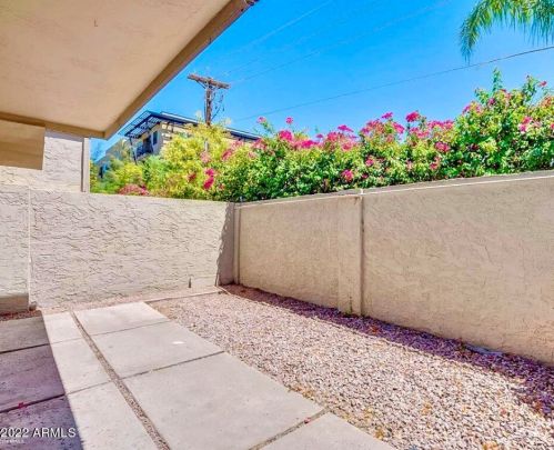 4927 43rd St, Phoenix AZ 85050-3358 exterior