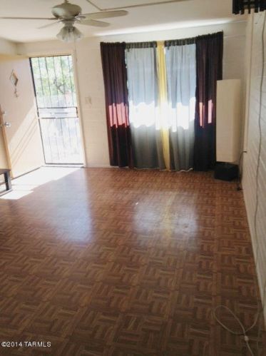 4929 Cherry Ave, Tucson AZ  85706-1404 exterior