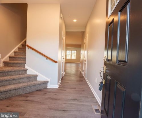 1109 Sageview Dr, Pottstown, PA 19464-7507