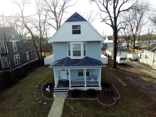 121 Springer Ave, Edwardsville, IL 62025-1803