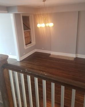 4113 Gladys Ave, Chicago IL 60624-3021 exterior