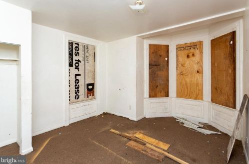 3333 Frankford Ave, Philadelphia PA 19134-3218 exterior