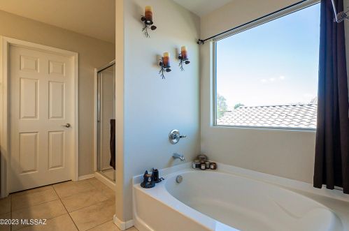 7300 Heartwood Dr, Tucson AZ  85756-6109 exterior